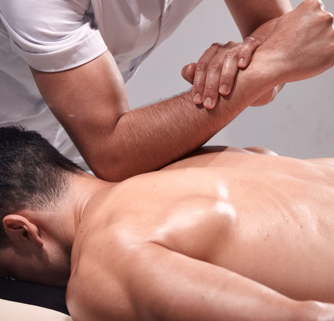 Sports Massage 1 1122x1077